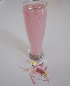 Best Berry Breakfast Smoothie